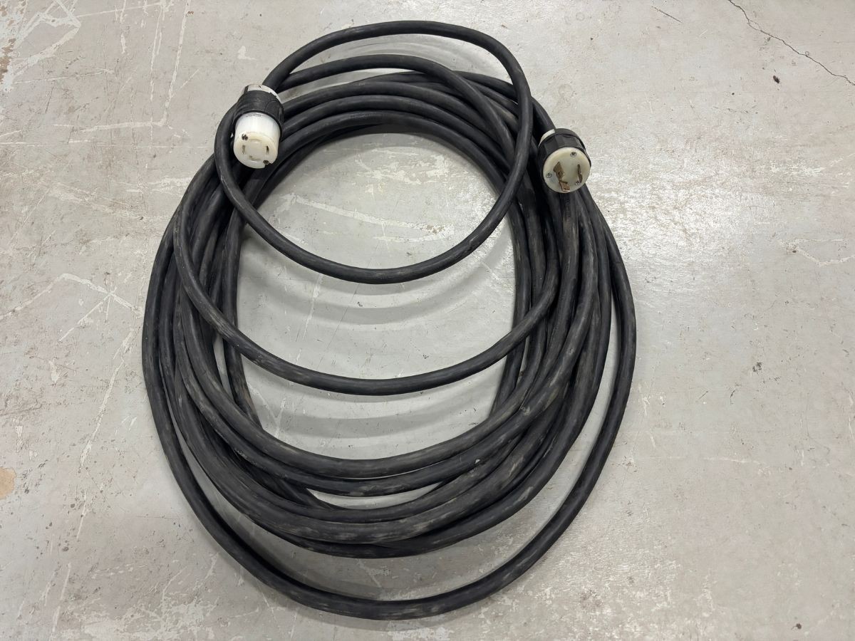 30A Power Distribution Cable